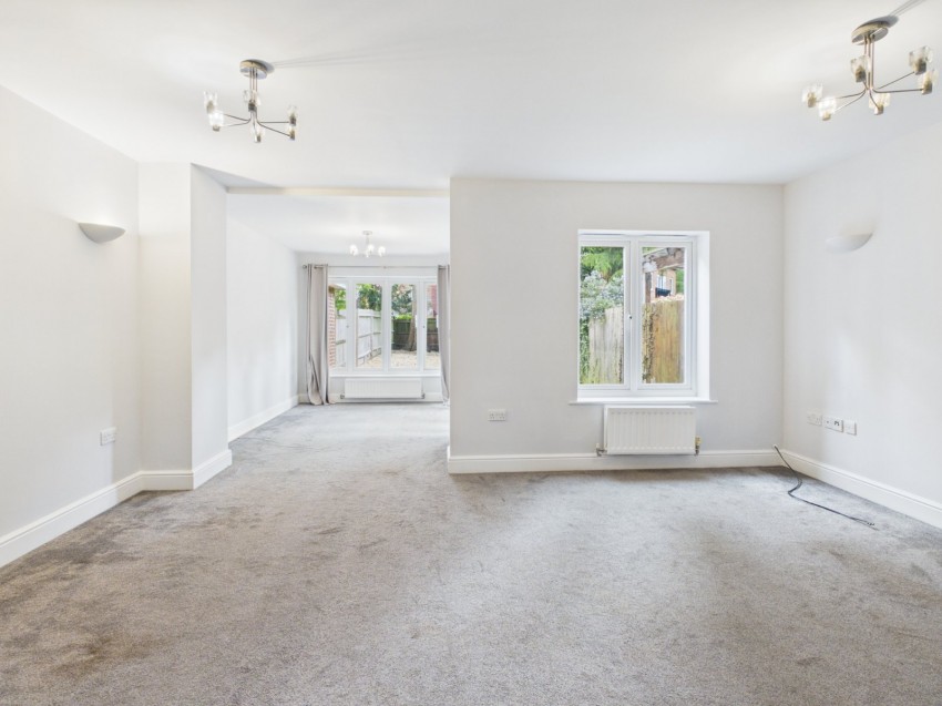 Images for Gerrards Cross, Buckinghamshire EAID:2640919782 BID:GCL