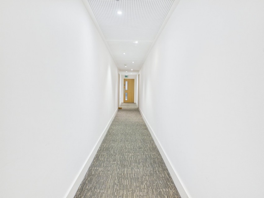 Images for Oak End Way, 46 Oak End Way, Gerrards Cross, Buckinghamshire EAID:2640919782 BID:GCL