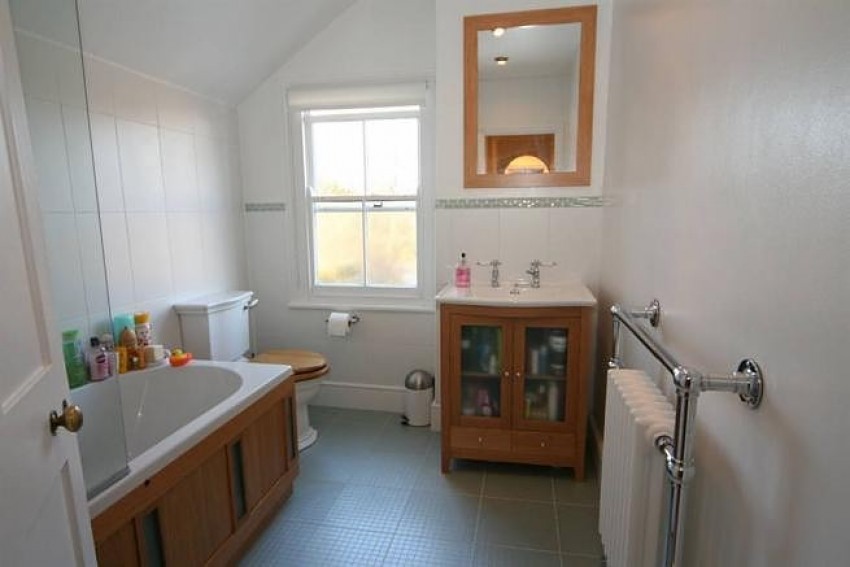 Images for Gerrards Cross, Buckinghamshire EAID:2640919782 BID:GCL