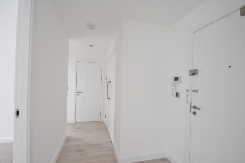 Images for Station Road, 49 Station Road, Gerrards Cross, Buckinghamshire EAID:2640919782 BID:GCL