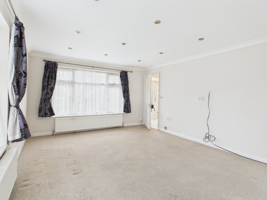 Images for Stoke Poges, Buckinghamshire EAID:2640919782 BID:GCL