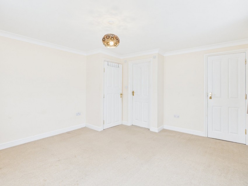 Images for Stoke Poges, Buckinghamshire EAID:2640919782 BID:GCL