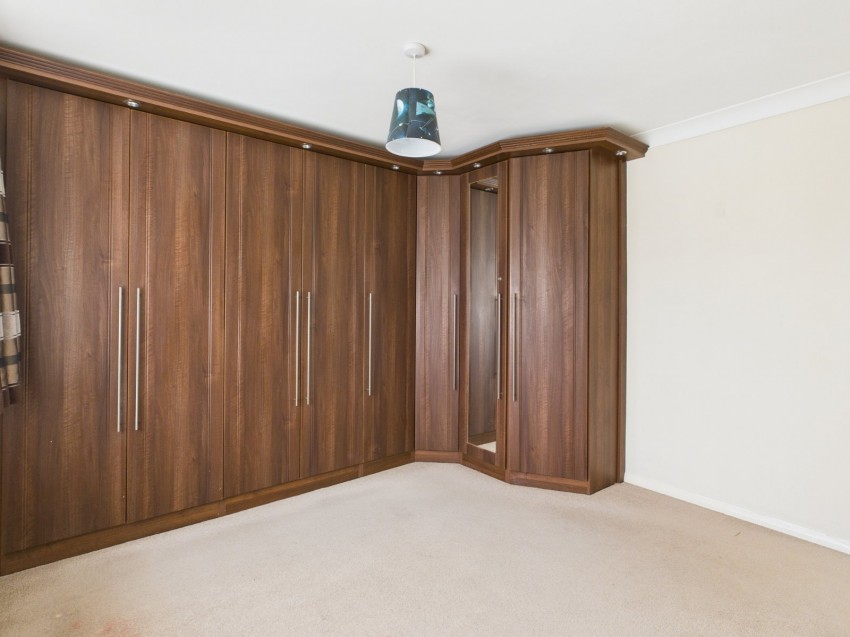 Images for Stoke Poges, Buckinghamshire EAID:2640919782 BID:GCL