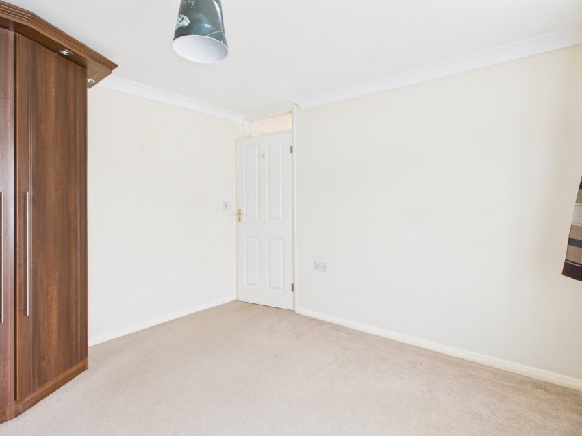 Images for Stoke Poges, Buckinghamshire EAID:2640919782 BID:GCL