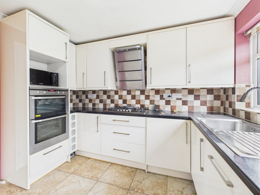 Images for Stoke Poges, Buckinghamshire EAID:2640919782 BID:GCL