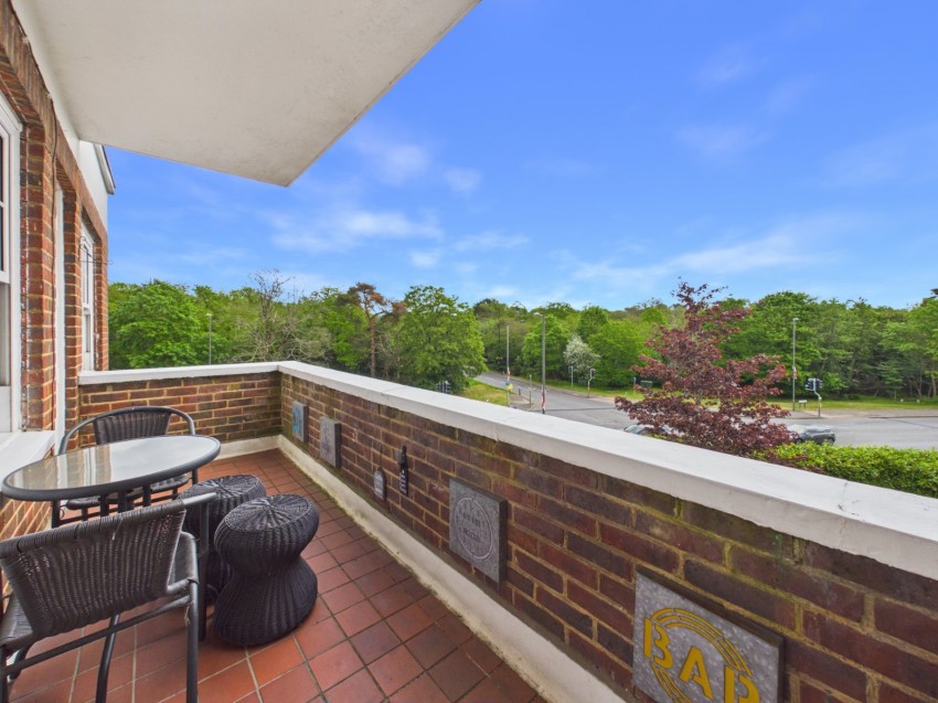 Images for Gerrards Cross EAID:2640919782 BID:GCL