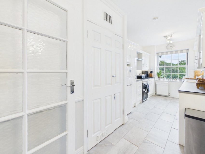 Images for Gerrards Cross EAID:2640919782 BID:GCL