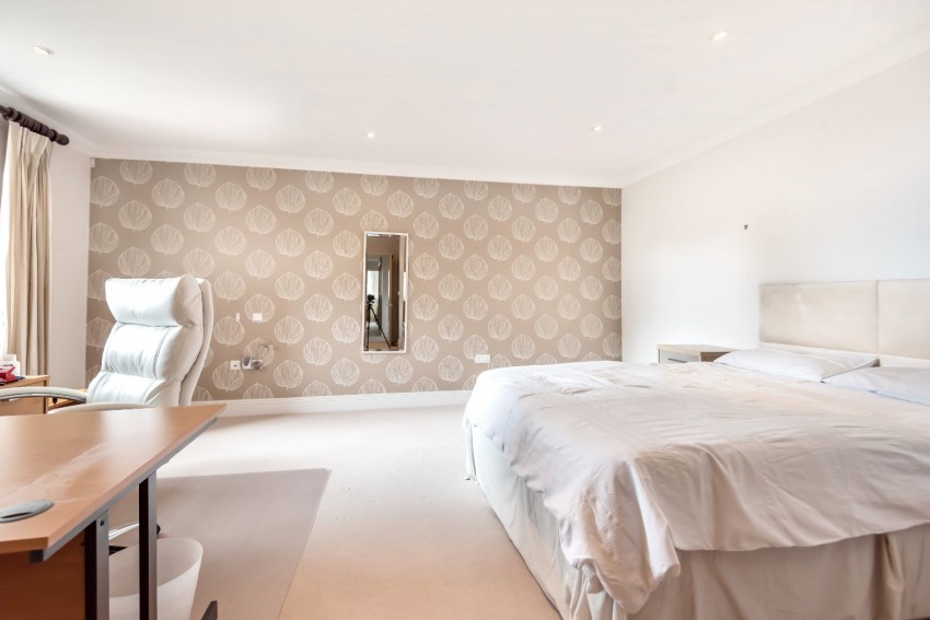 Images for Gerrards Cross EAID:2640919782 BID:GCL