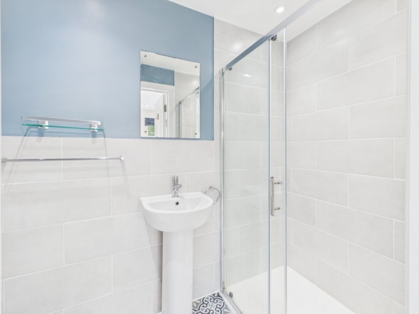 Images for Denham, Uxbridge, Buckinghamshire EAID:2640919782 BID:GCL