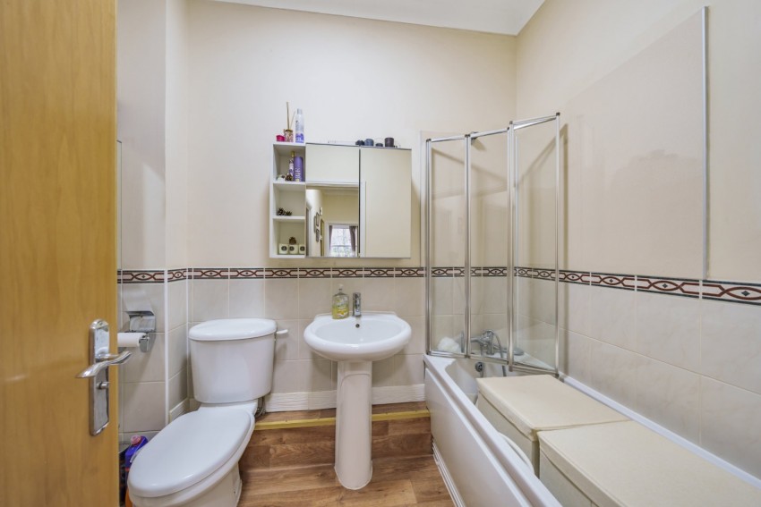 Images for Iver, Buckinghamshire EAID:2640919782 BID:GCL