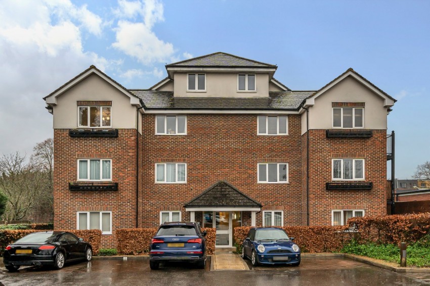 Images for Denham, Uxbridge, Buckinghamshire EAID:2640919782 BID:GCL