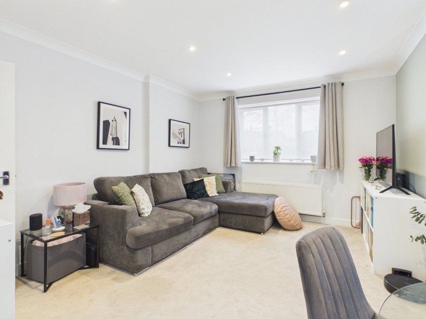 Images for Denham, Uxbridge, Buckinghamshire EAID:2640919782 BID:GCL