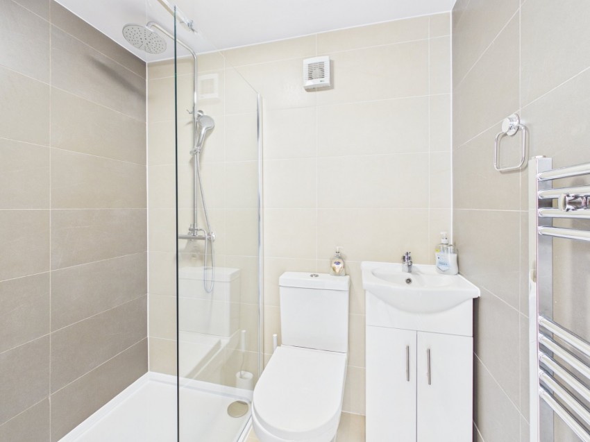 Images for Denham, Uxbridge, Buckinghamshire EAID:2640919782 BID:GCL