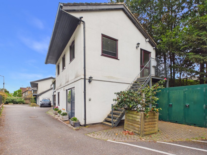 Images for Gerrards Cross, Buckinghamshire EAID:2640919782 BID:GCL