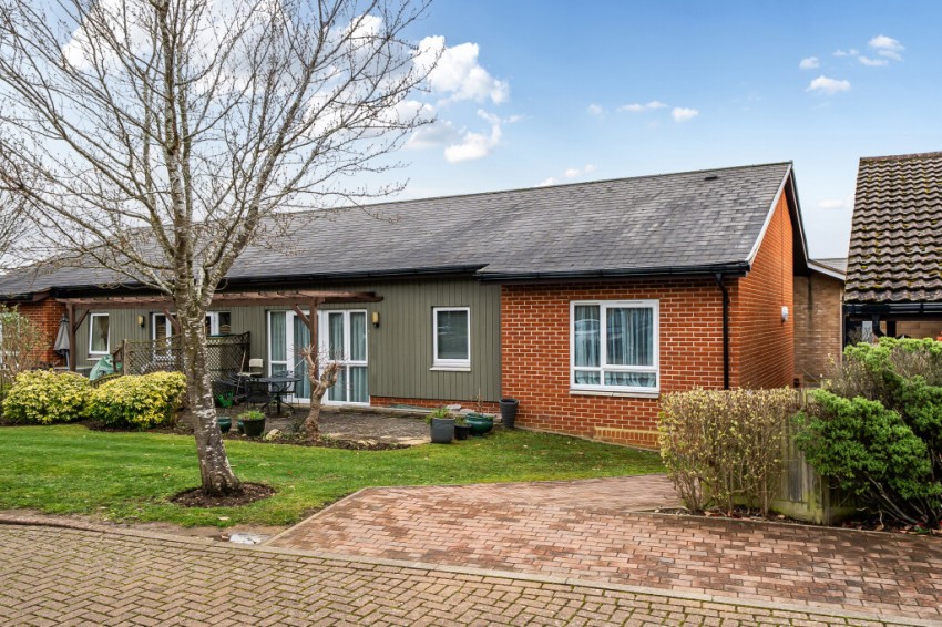 Images for Patrons Way West, Denham Garden Village, Buckinghamshire EAID:2640919782 BID:GCR