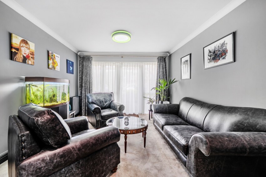 Images for Patrons Way West, Denham Garden Village, Buckinghamshire EAID:2640919782 BID:GCR