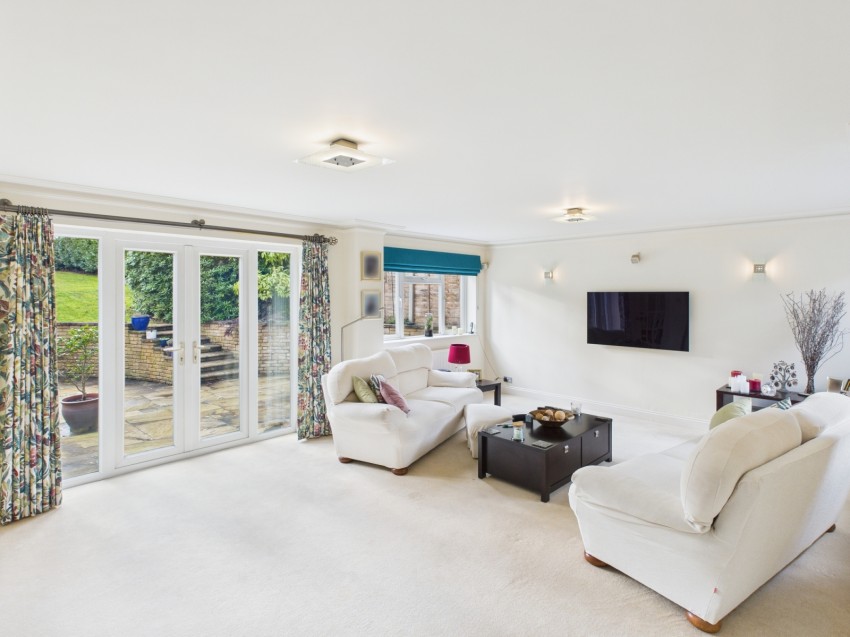 Images for Gerrards Cross, Buckinghamshire EAID:2640919782 BID:GCR