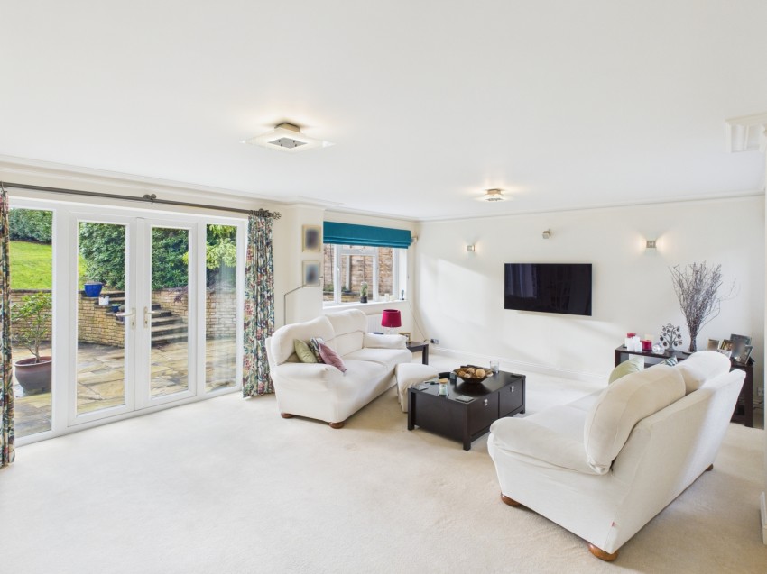 Images for Gerrards Cross, Buckinghamshire EAID:2640919782 BID:GCR