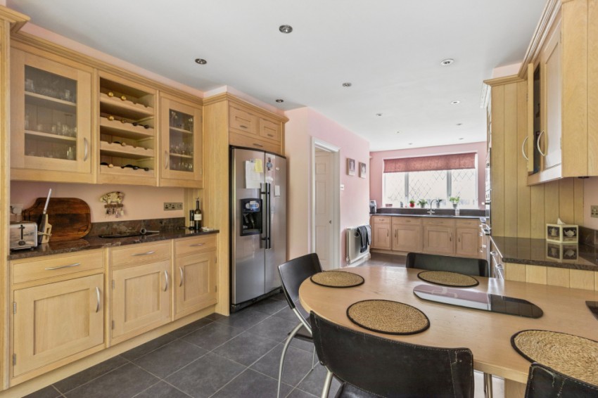 Images for Gerrards Cross, Buckinghamshire EAID:2640919782 BID:GCR