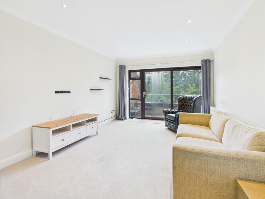 Images for Gerrards Cross, Buckinghamshire EAID:2640919782 BID:GCR