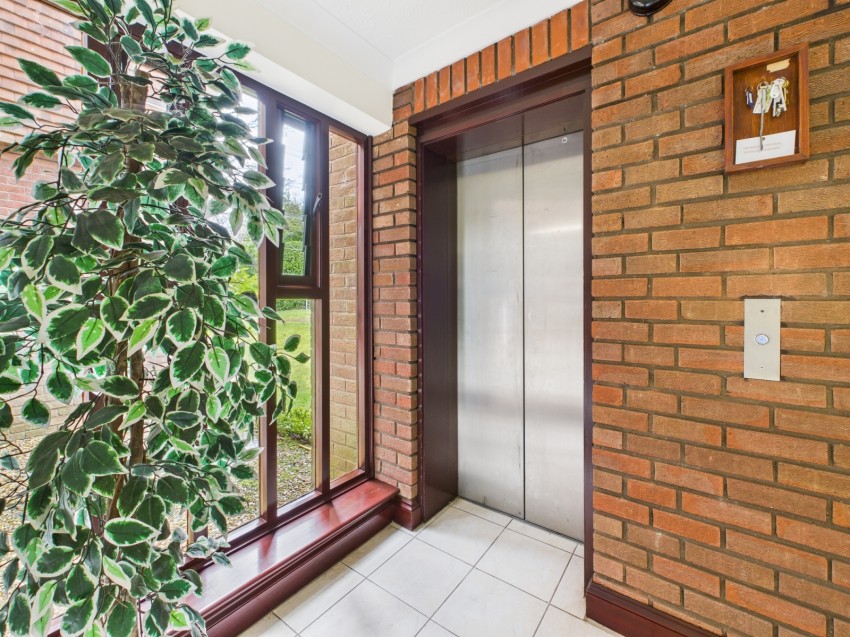 Images for Gerrards Cross, Buckinghamshire EAID:2640919782 BID:GCR