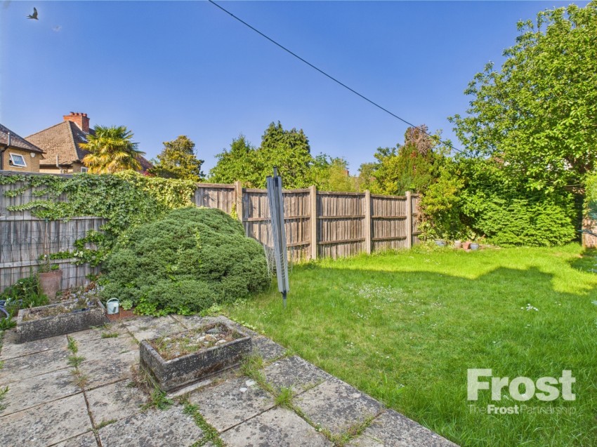 Images for Robert Road, Hedgerley, Buckinghamshire EAID:2640919782 BID:GCR