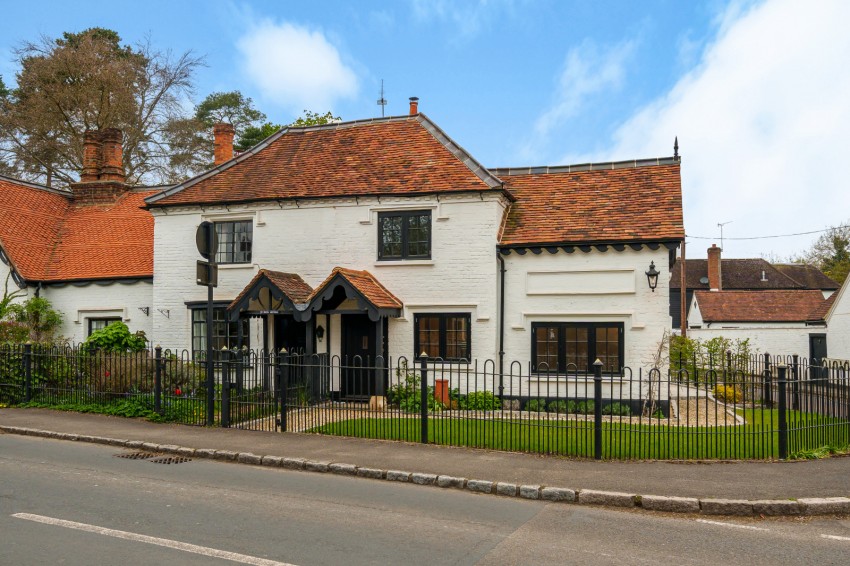 Images for Fulmer, Buckinghamshire EAID:2640919782 BID:GCR