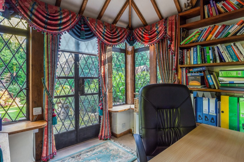 Images for Gerrards Cross, Buckinghamshire EAID:2640919782 BID:GCR