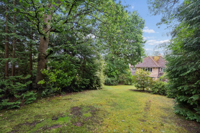 Images for Gerrards Cross, Buckinghamshire EAID:2640919782 BID:GCR