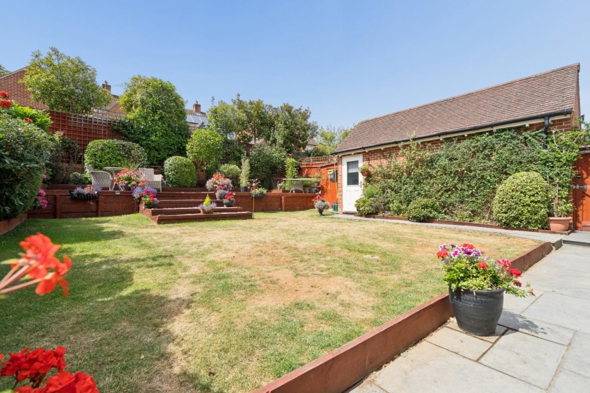 Images for Chalfont St. Peter, Gerrards Cross, Buckinghamshire EAID:2640919782 BID:CSP