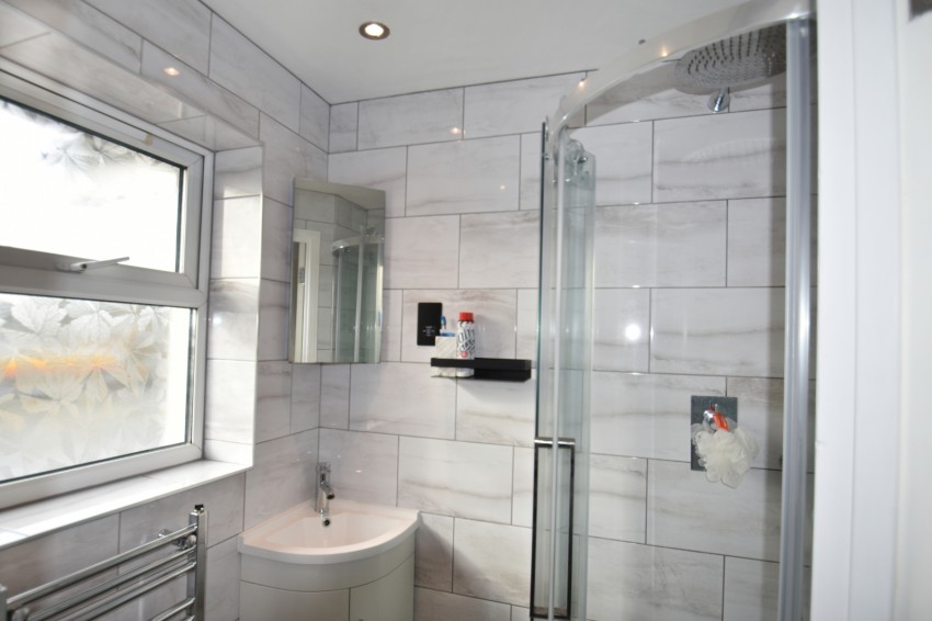 Images for Green Tiles Lane, Denham, Buckinghamshire EAID:2640919782 BID:GCR