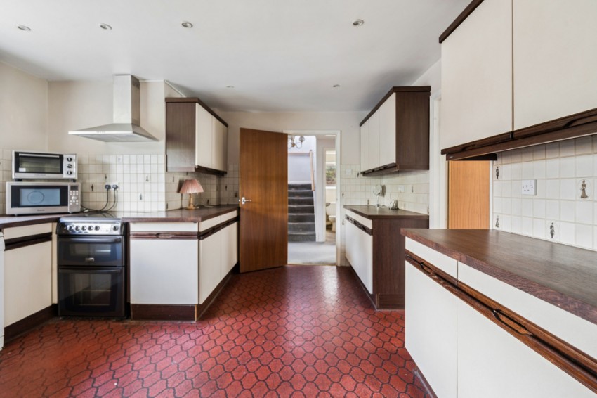 Images for Chalfont St. Peter, Gerrards Cross EAID:2640919782 BID:GCR