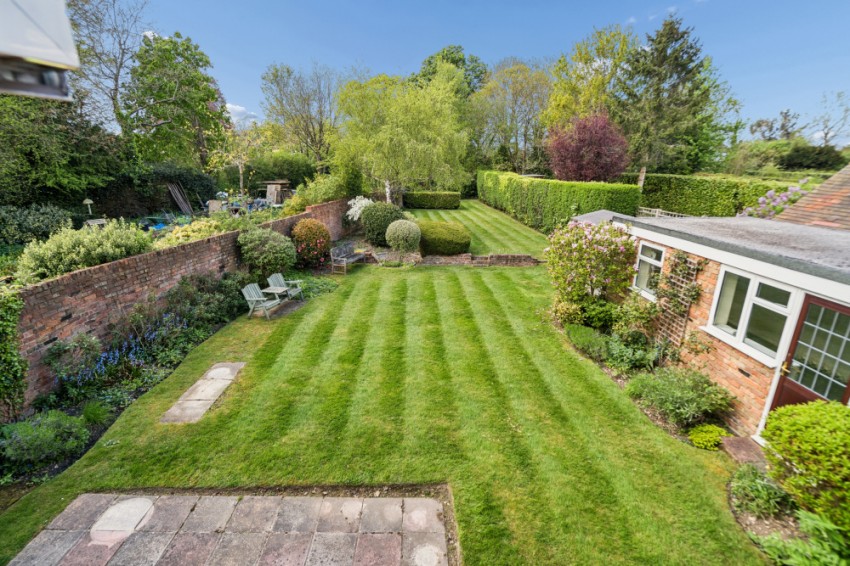 Images for Chalfont St. Peter, Gerrards Cross EAID:2640919782 BID:GCR