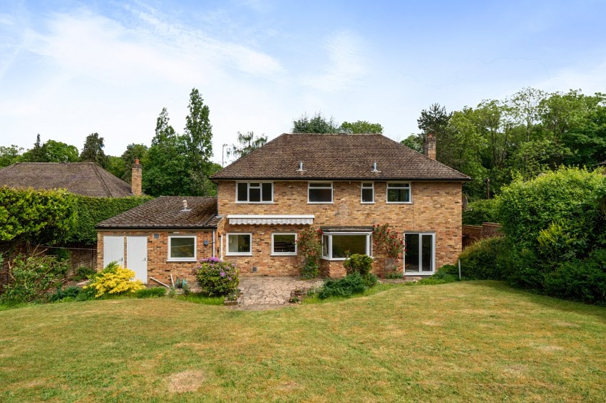 Images for Chalfont St. Peter, Gerrards Cross, Buckinghamshire EAID:2640919782 BID:GCR