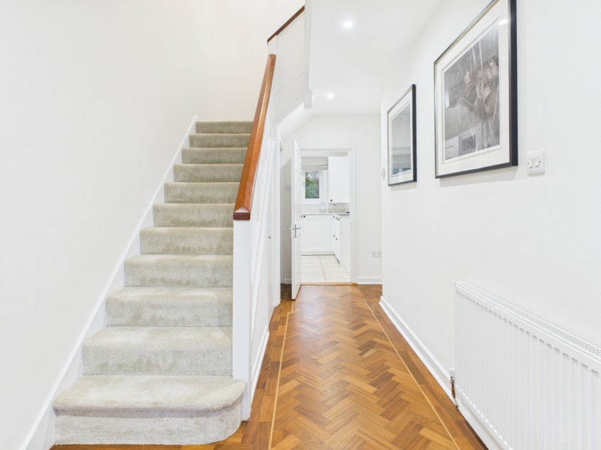 Images for Gerrards Cross, Buckinghamshire EAID:2640919782 BID:GCR