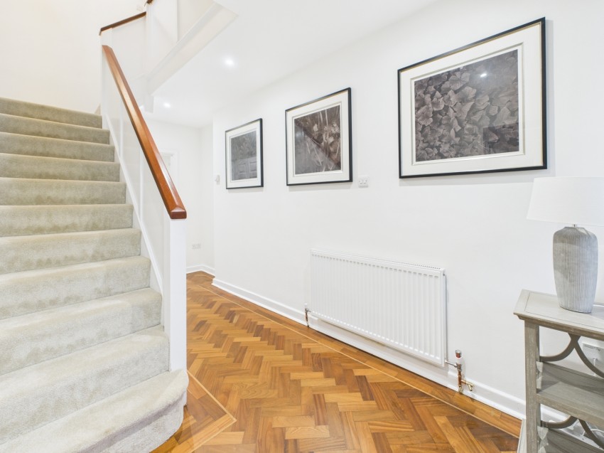 Images for Gerrards Cross, Buckinghamshire EAID:2640919782 BID:GCR