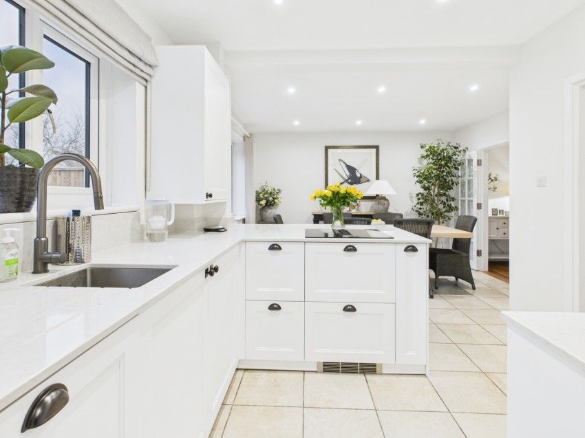 Images for Gerrards Cross, Buckinghamshire EAID:2640919782 BID:GCR