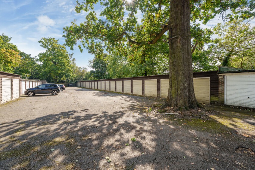 Images for Farnham Royal, Buckinghamshire EAID:2640919782 BID:GCR