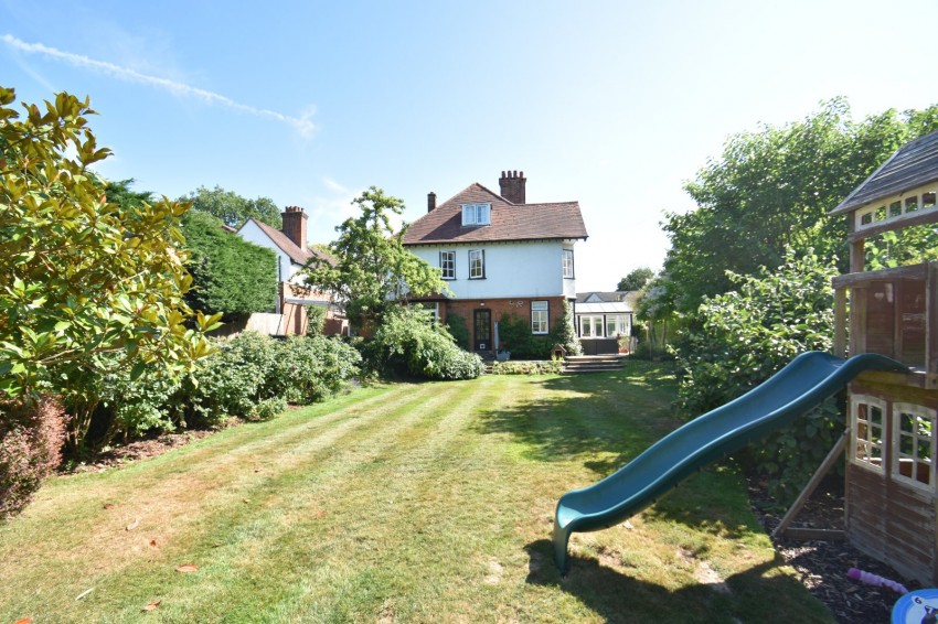 Images for Chalfont St. Peter, Gerrards Cross, Buckinghamshire EAID:2640919782 BID:GCR