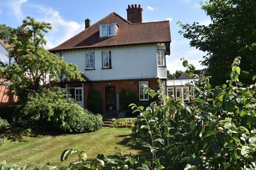 Images for Chalfont St. Peter, Gerrards Cross, Buckinghamshire EAID:2640919782 BID:GCR