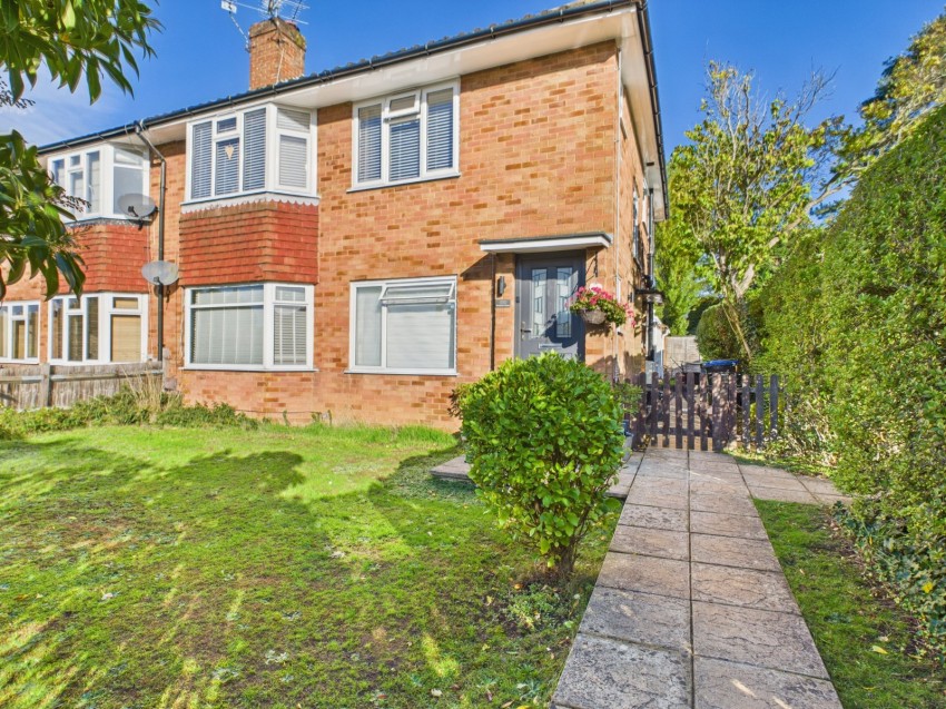 Images for Stoke Poges, Buckinghamshire EAID:2640919782 BID:GCR