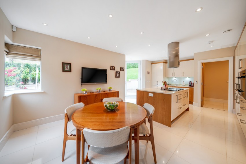 Images for Gerrards Cross, Buckinghamshire EAID:2640919782 BID:GCR