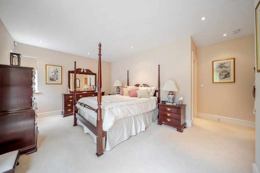 Images for Gerrards Cross, Buckinghamshire EAID:2640919782 BID:GCR