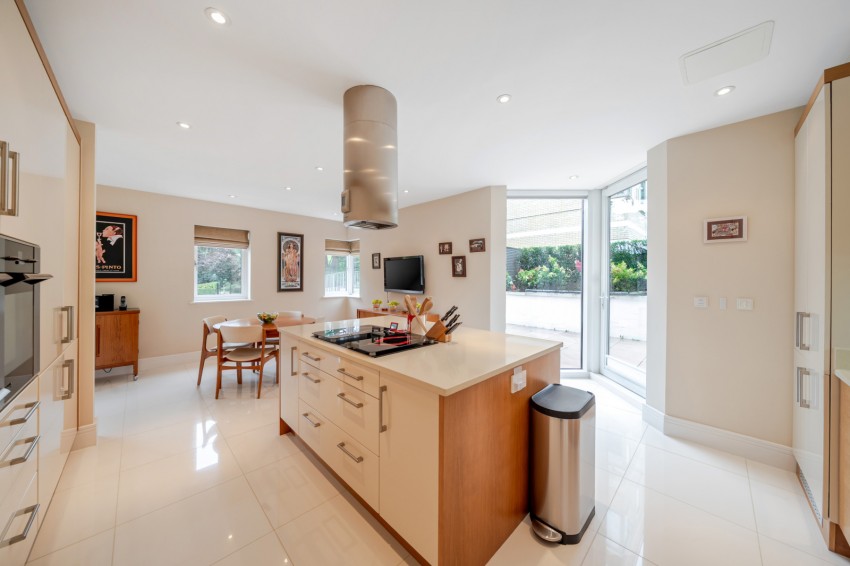 Images for Gerrards Cross, Buckinghamshire EAID:2640919782 BID:GCR