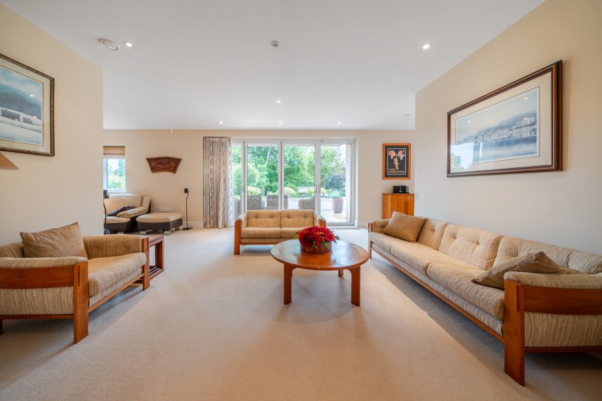 Images for Gerrards Cross, Buckinghamshire EAID:2640919782 BID:GCR