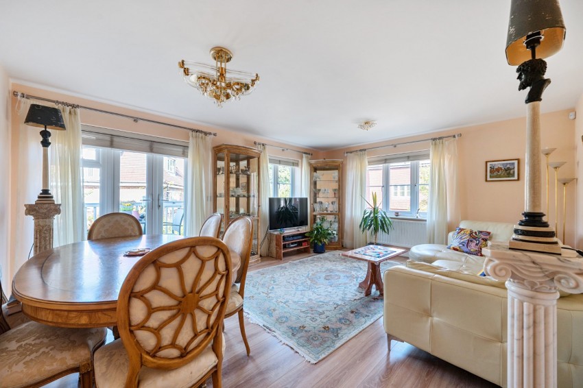 Images for Gerrards Cross, Buckinghamshire EAID:2640919782 BID:GCR