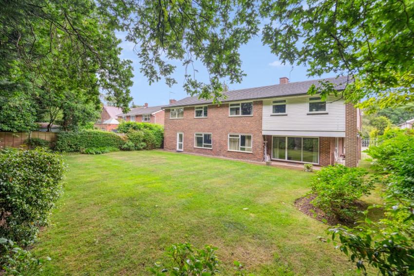 Images for Gerrards Cross, Buckinghamshire EAID:2640919782 BID:GCR