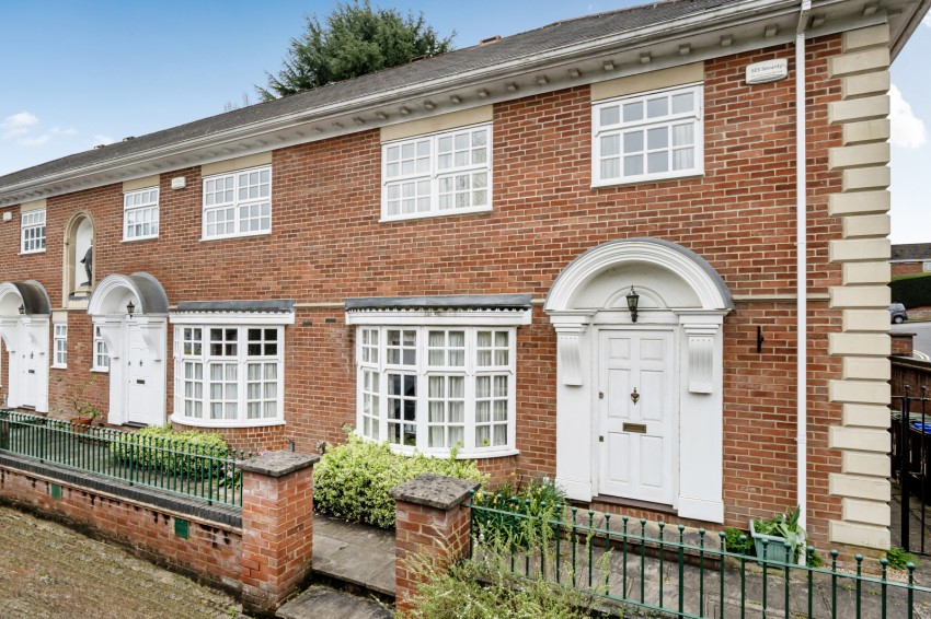Images for Gerrards Cross, Buckinghamshire EAID:2640919782 BID:GCR
