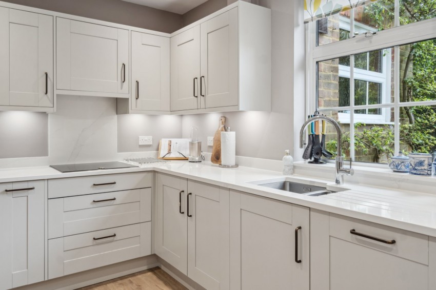 Images for Gerrards Cross, Buckinghamshire EAID:2640919782 BID:GCR