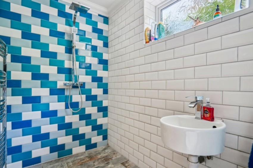 Images for Hedgerley, Buckinghamshire EAID:2640919782 BID:GCR